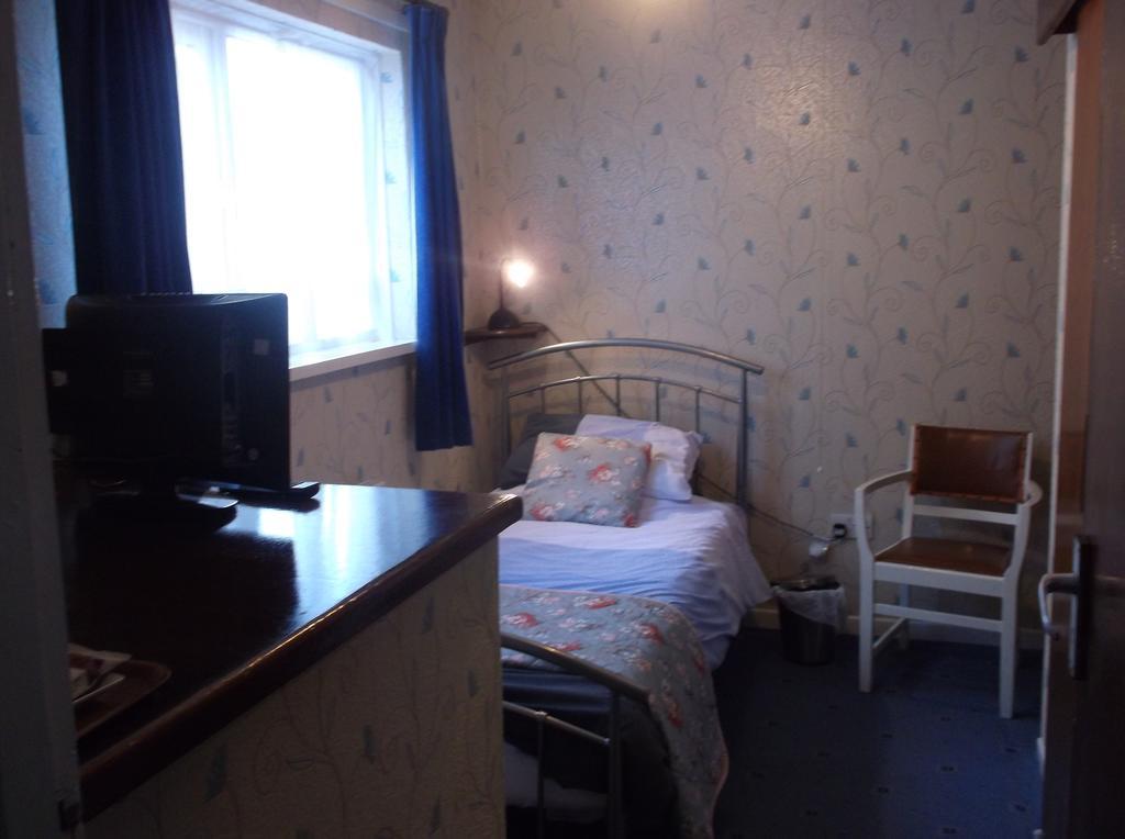 Tremains Guest House Bridgend  Camera foto